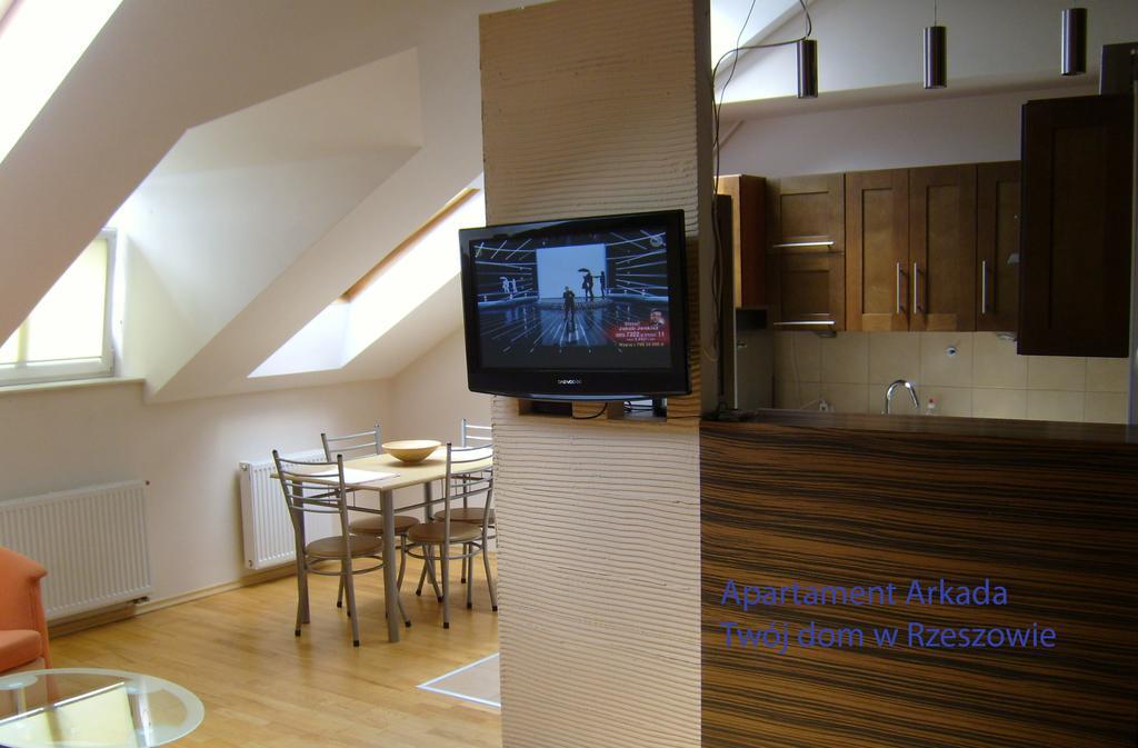 Апартаменти Apartament Arkada Ряшів Екстер'єр фото
